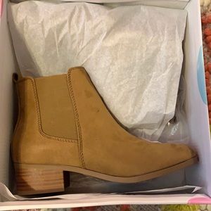 Soda brand brown Ankle Booties